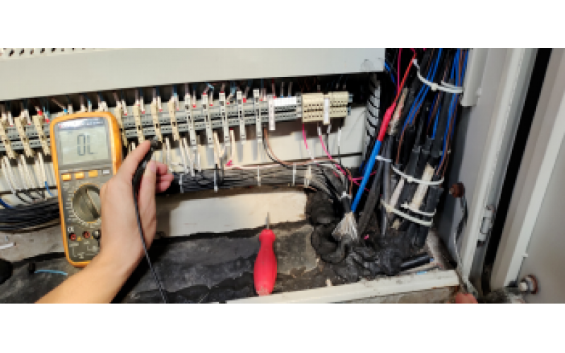 脱盐水控制柜24V电源正接地电阻等于零-北京华体会体育(中国)官方网站